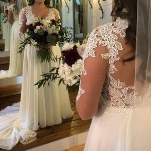 Lillian West wedding dress size 12 but altered